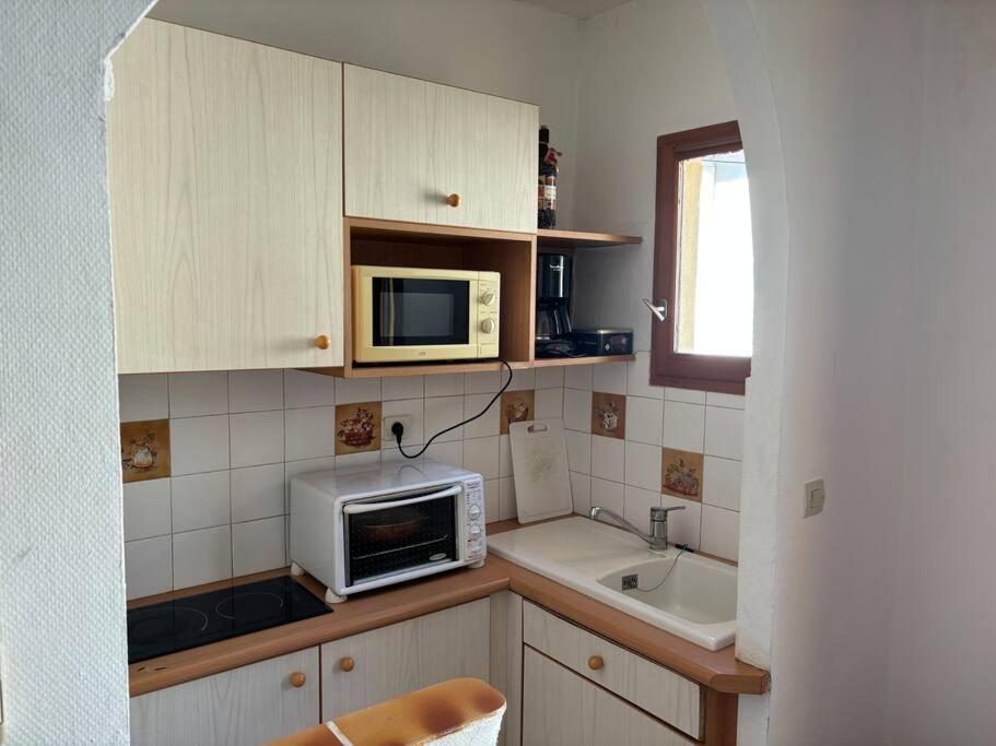 Maison De Ville Proche Mer, En Camargue Sur Le Chemin De Saint Jacques De Compostelle, Clim Reversible Vauvert Exteriér fotografie